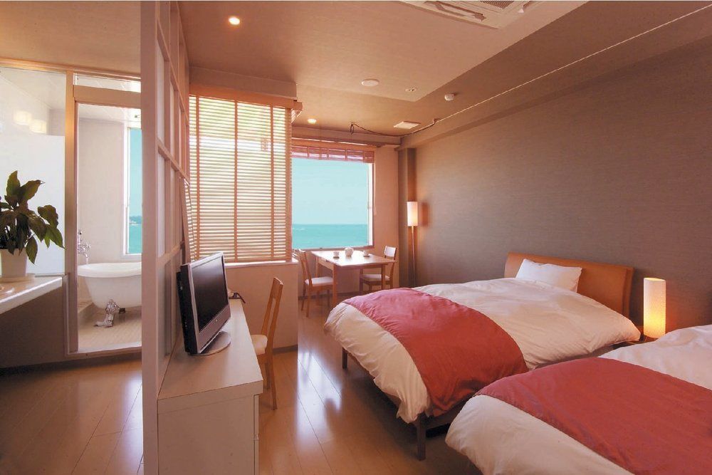 Kamogawa Universe Hotel Exteriör bild